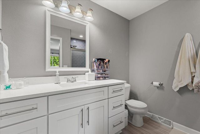 225 N 166th STREET, Brookfield, WI 53005