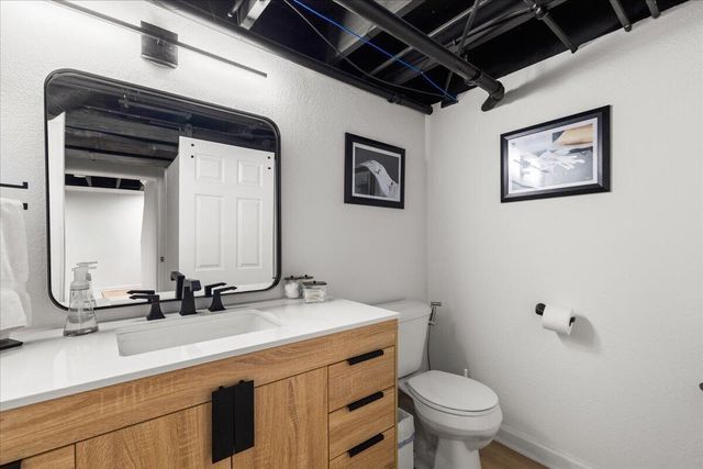 225 N 166th STREET, Brookfield, WI 53005