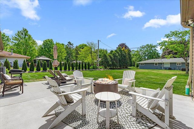 225 N 166th STREET, Brookfield, WI 53005