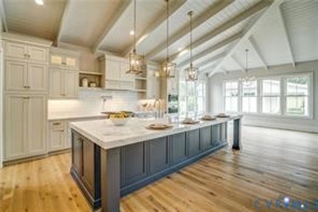 12436 Bluffton Ridge Ct, Goochland, VA 23238