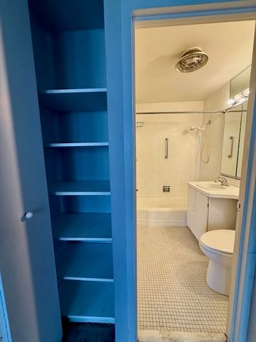 400 E Randolph Street 904, Chicago, IL 60601