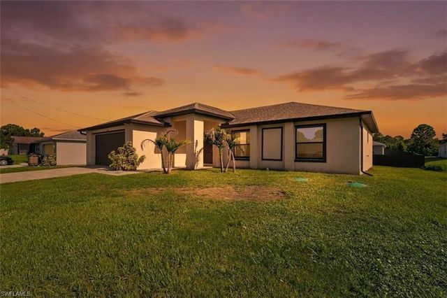 2712 15th ST SW, Lehigh Acres, FL 33976