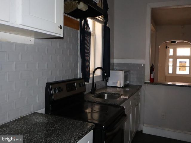 230 S 56TH ST, Philadelphia, PA 19139