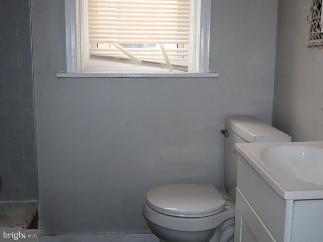 230 S 56TH ST, Philadelphia, PA 19139