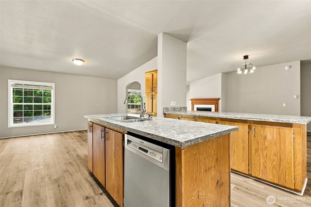 40 E Lavender Lane, Shelton, WA 98584