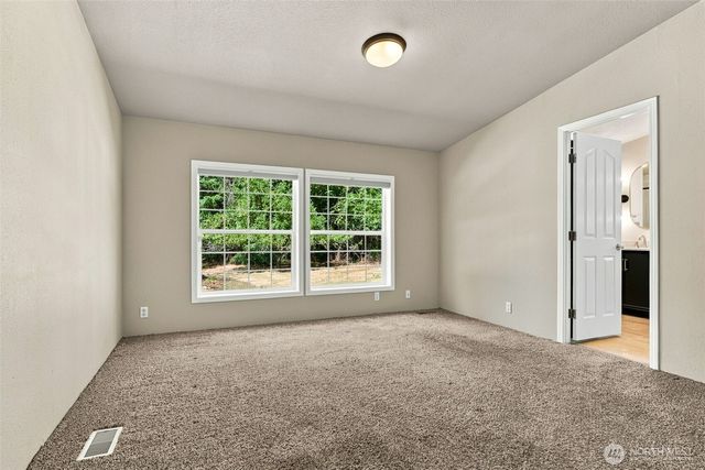 40 E Lavender Lane, Shelton, WA 98584