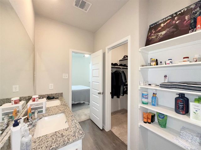 14071 Chinook Drive, Conroe, TX 77384