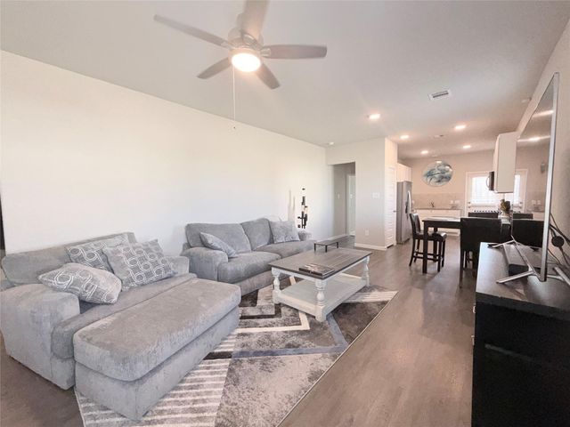 14071 Chinook Drive, Conroe, TX 77384