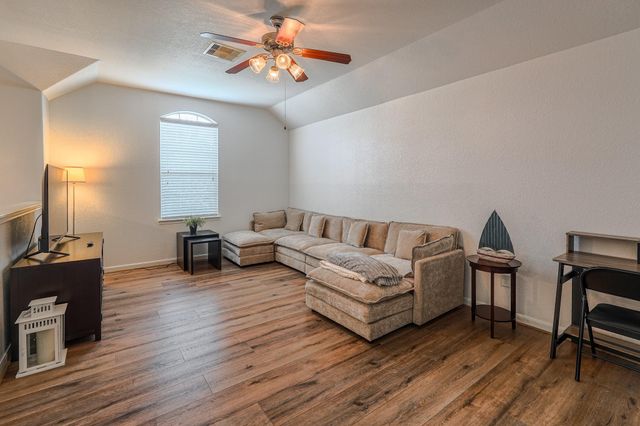 174 Black Swan Place, Magnolia, TX 77354