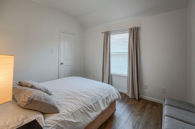 174 Black Swan Place, Magnolia, TX 77354