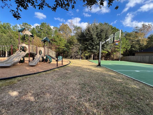 11418 Barbican Court, Conroe, TX 77304