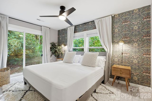15 Old Fort Road, Fairview, NC 28730