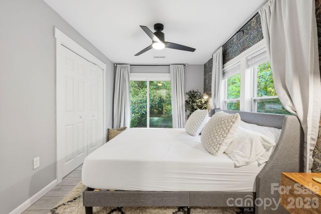 15 Old Fort Road, Fairview, NC 28730
