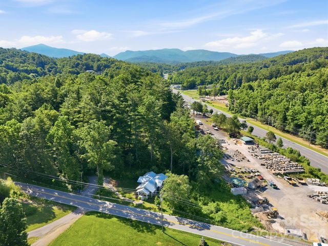 15 Old Fort Road, Fairview, NC 28730