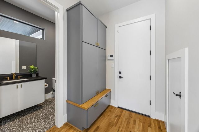 2705 Julian Street, Houston, TX 77009