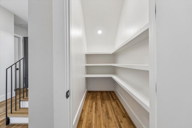 2705 Julian Street, Houston, TX 77009