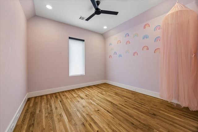 2705 Julian Street, Houston, TX 77009