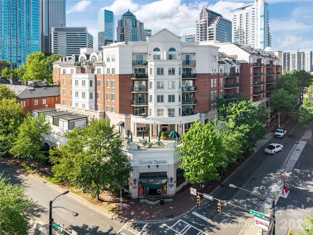 300 W 5th Street 809, Charlotte, NC 28202