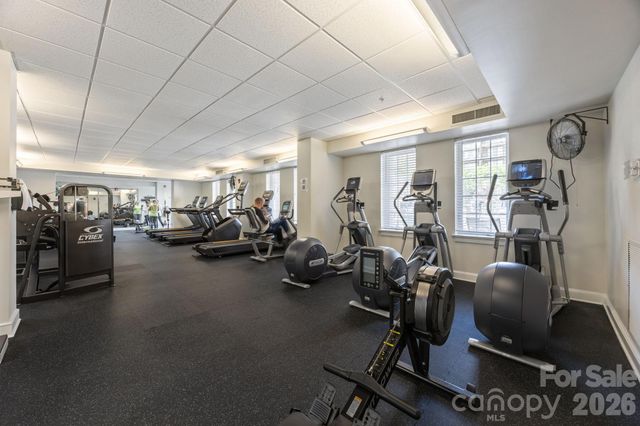 300 W 5th Street 809, Charlotte, NC 28202