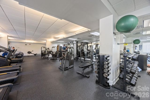 300 W 5th Street 809, Charlotte, NC 28202