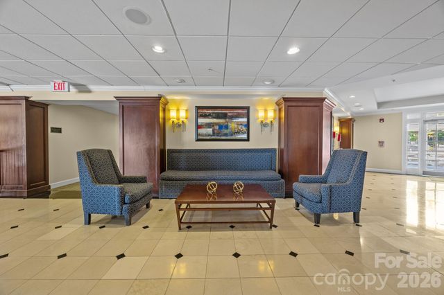 300 W 5th Street 809, Charlotte, NC 28202