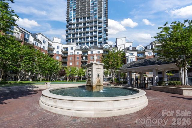 300 W 5th Street 809, Charlotte, NC 28202