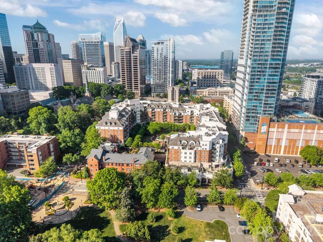 300 W 5th Street 809, Charlotte, NC 28202
