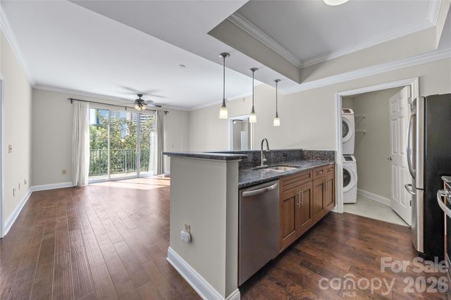 300 W 5th Street 809, Charlotte, NC 28202