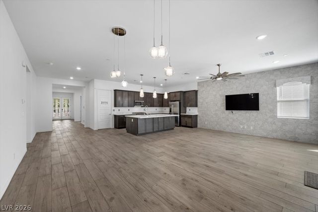 129 Juliette Pointe Lane, Henderson, NV 89011