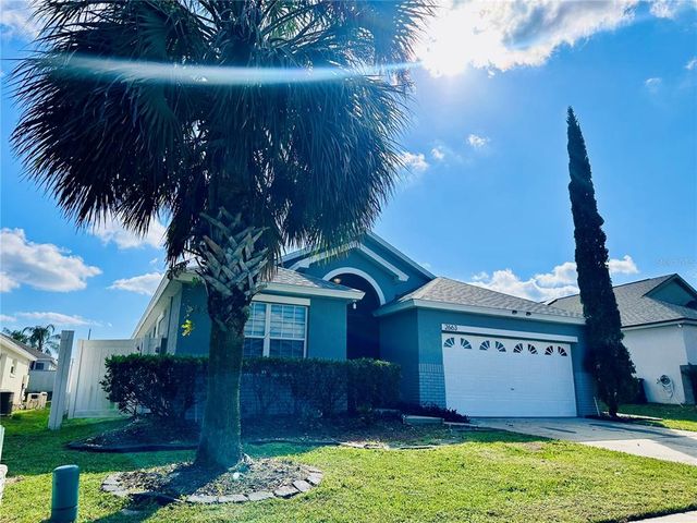 2663 ONEIDA LOOP, Kissimmee, FL 34747