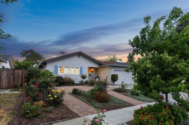1087 S Stelling Road, Cupertino, CA 95014