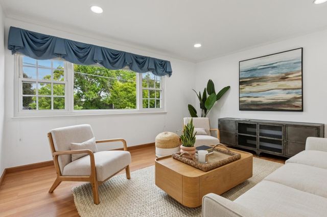 1087 S Stelling Road, Cupertino, CA 95014
