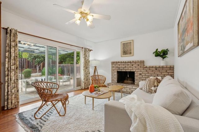 1087 S Stelling Road, Cupertino, CA 95014