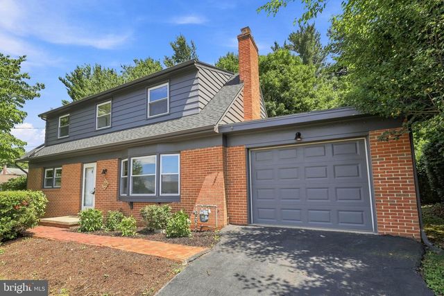 1125 HARRIET AVE, Lancaster, PA 17601