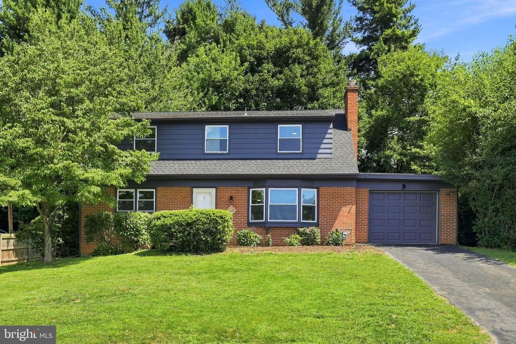 1125 HARRIET AVE, Lancaster, PA 17601