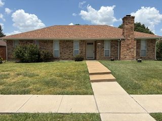 1611 Steenson Drive, Carrollton, TX 75007