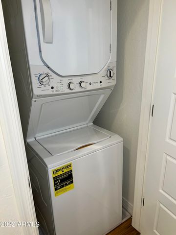 1737 E HAMPTON Lane, Gilbert, AZ 85295