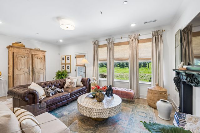 3033 Inman Dr, Thompsons Station, TN 37179