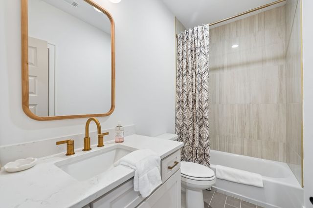 3033 Inman Dr, Thompsons Station, TN 37179