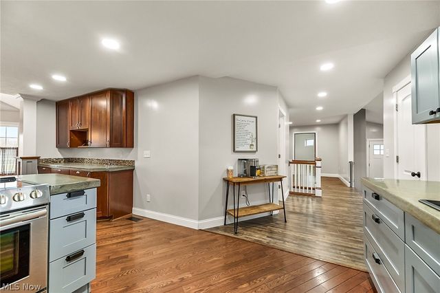 26648 State Route 172, East Rochester, OH 44625