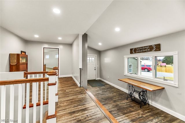 26648 State Route 172, East Rochester, OH 44625