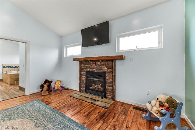 26648 State Route 172, East Rochester, OH 44625