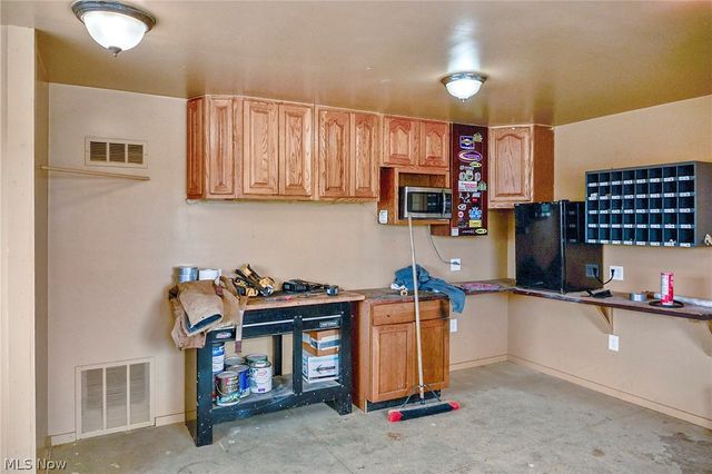 26648 State Route 172, East Rochester, OH 44625