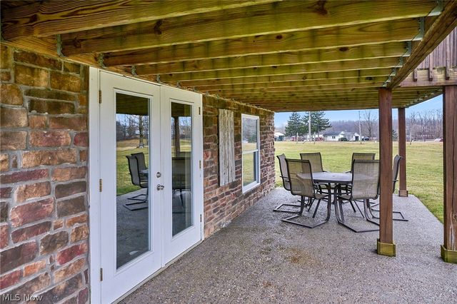 26648 State Route 172, East Rochester, OH 44625