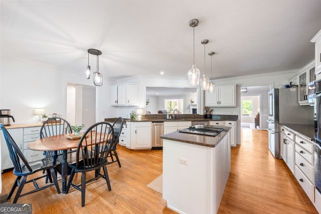 570 Martin Mill Road, Moreland, GA 30259