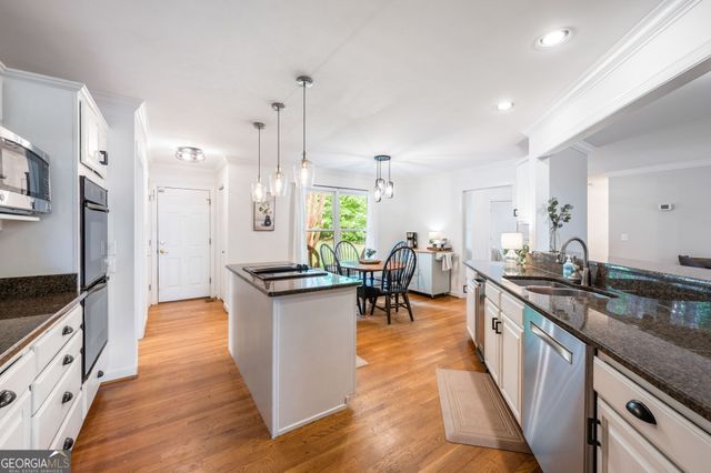 570 Martin Mill Road, Moreland, GA 30259