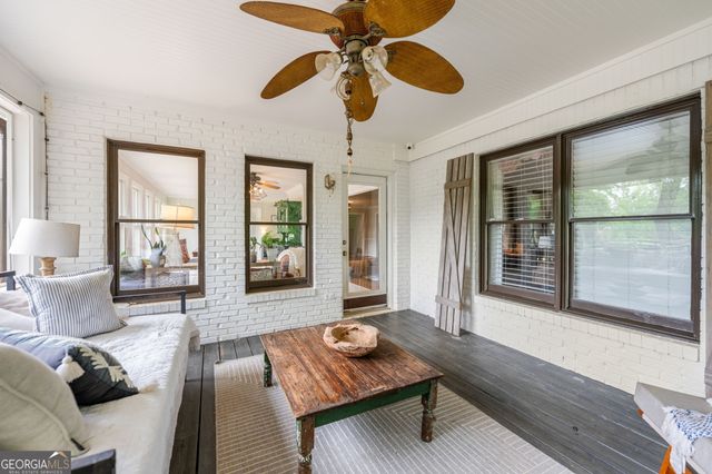 570 Martin Mill Road, Moreland, GA 30259