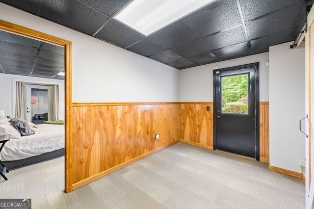 570 Martin Mill Road, Moreland, GA 30259