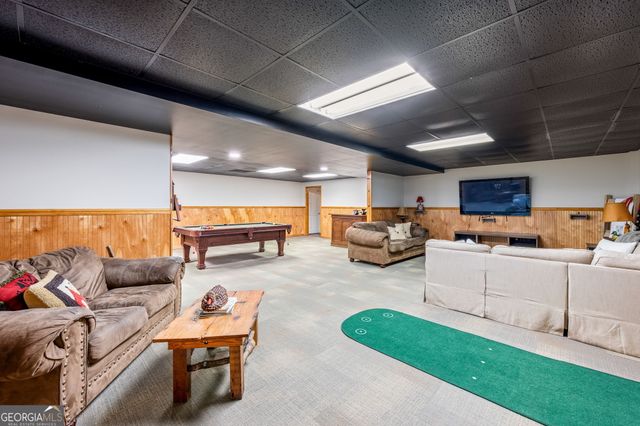 570 Martin Mill Road, Moreland, GA 30259