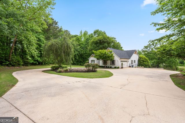 570 Martin Mill Road, Moreland, GA 30259